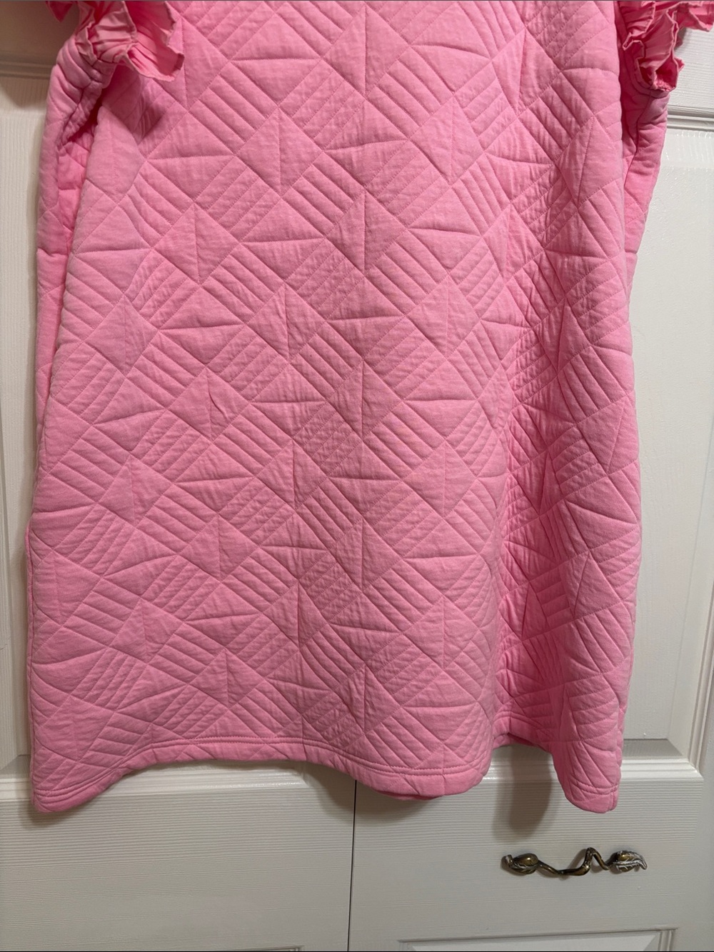 entro Pink Quilted Shift Dress with Pleated Ruffle Sleeves NWT - Picture 6 of 12